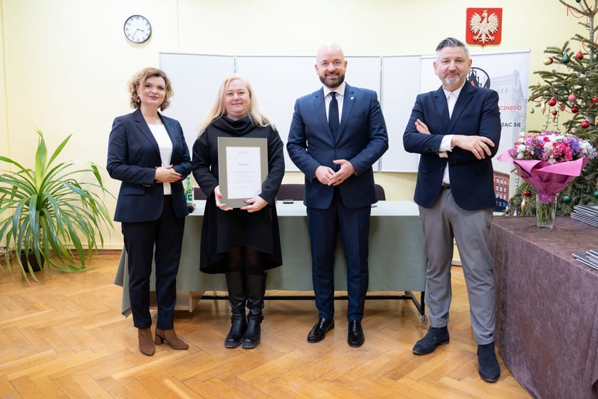 Wręczenie dyplomów dyrektorom placówek oświatowych, 10.01.2024